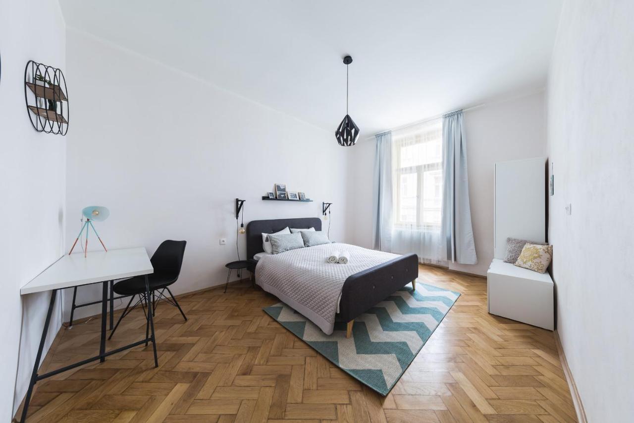 Boheme Apartment Prague Three Екстер'єр фото