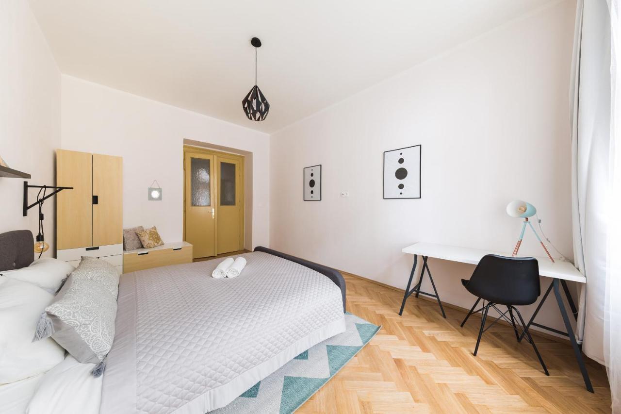 Boheme Apartment Prague Three Екстер'єр фото
